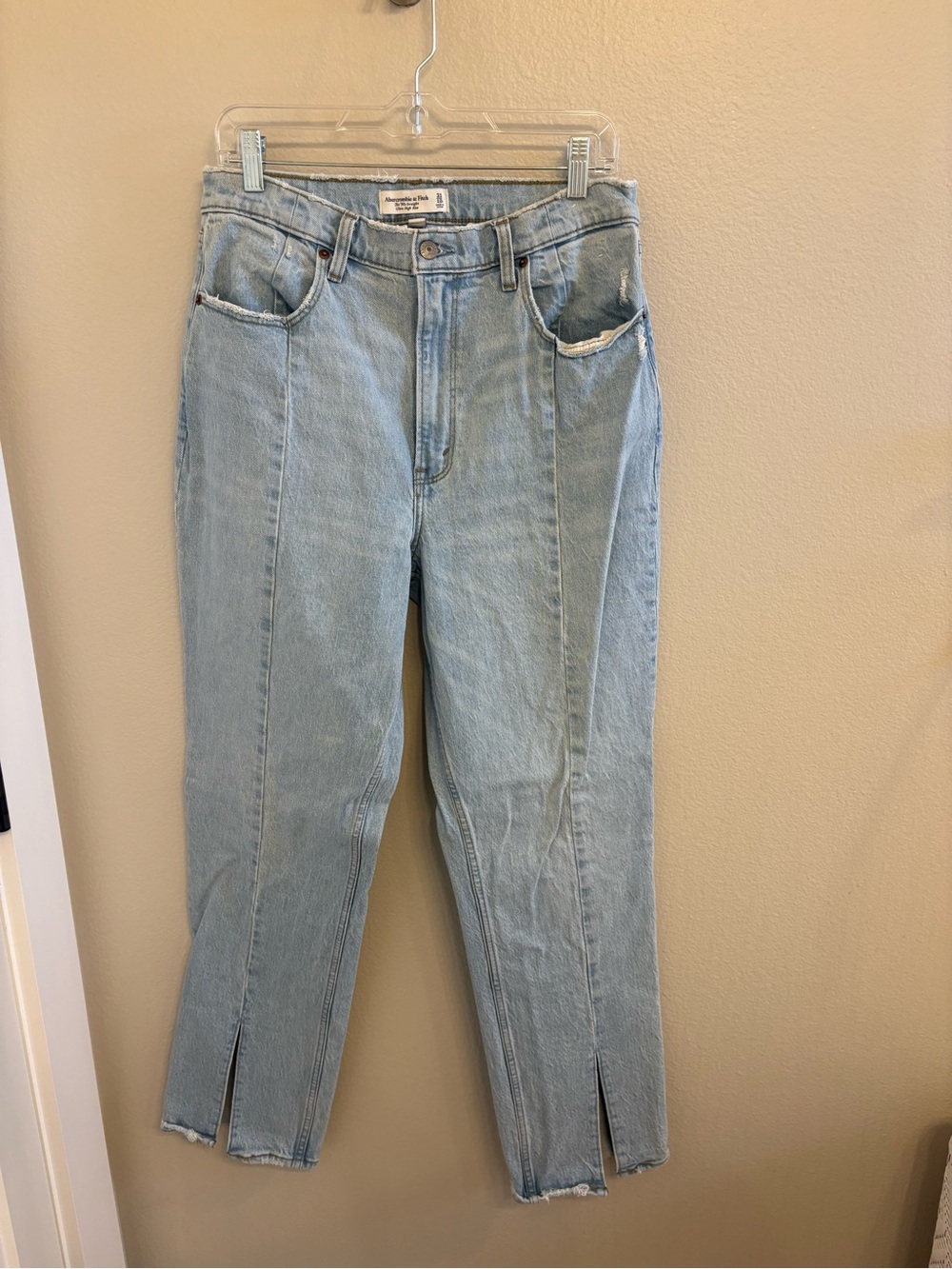 Abercrombie & Fitch The 90s Straight-Leg Ultra High Rise Jeans w/ Front Slits